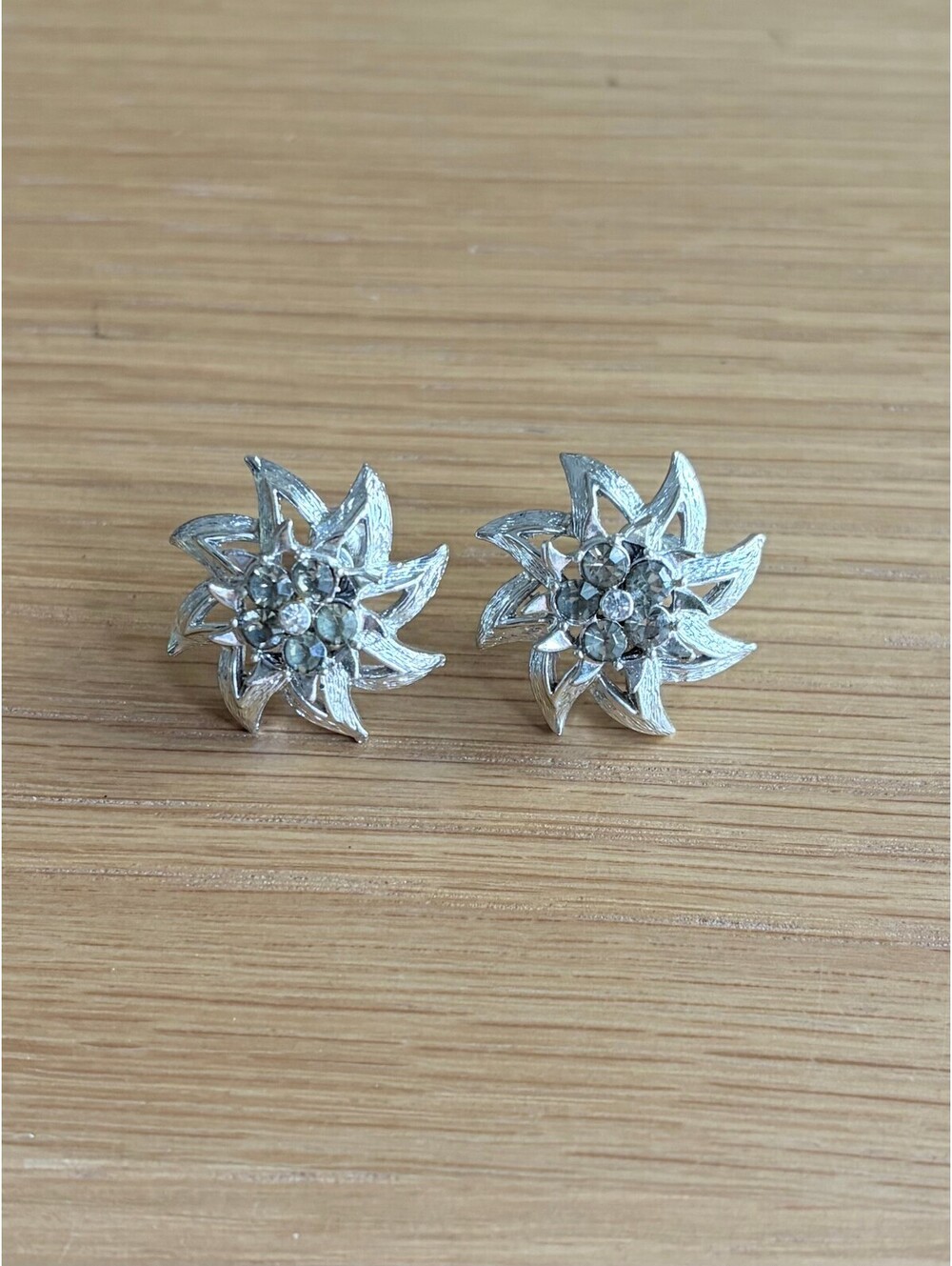 Vintage Coro Silver Tone Screw On Earrings Clear Rhinestones